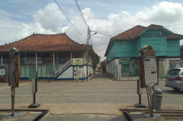 Kampung Al-Munawwar,...