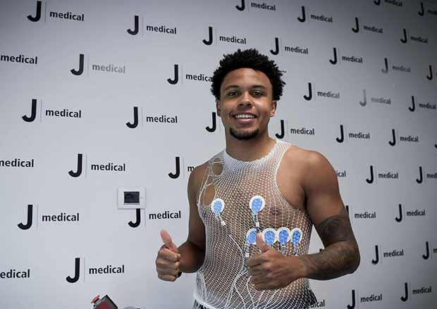 Resmi! Weston McKennie...