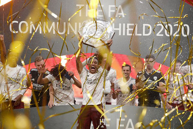 Juara Community Shield,...