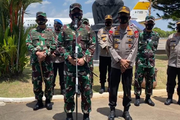 Panglima TNI Pastikan...