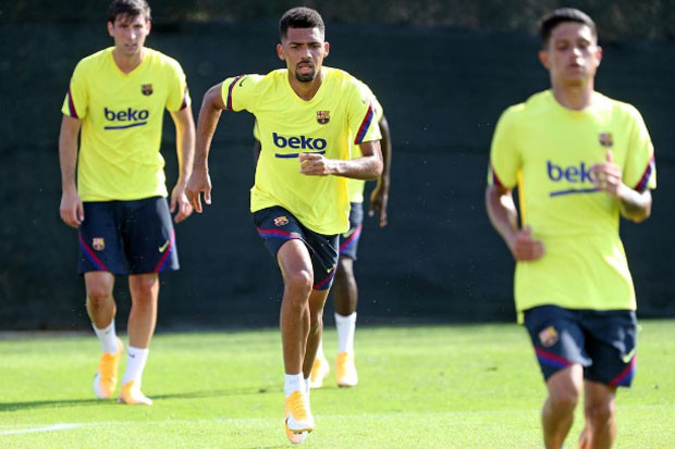 Tak Cuma Messi, 17 Pemain...