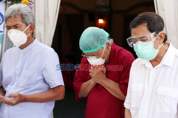 100 Dokter Gugur Terpapar...