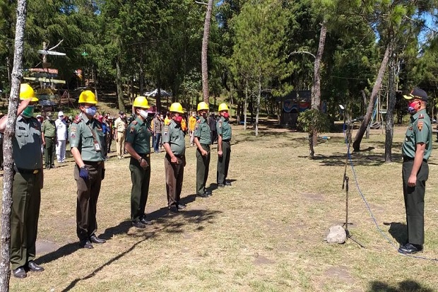 Perhutani Gelar Apel...