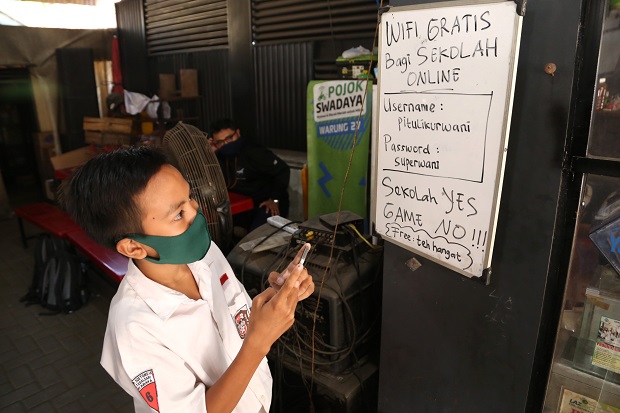 Bantu Dampak Corona...