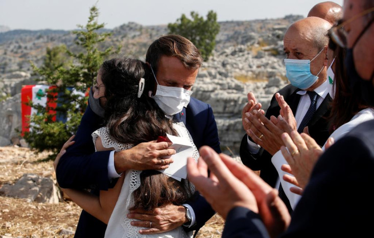 Macron Ancam Terapkan...