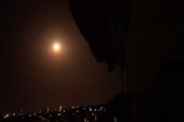Israel Bombardir Militer...