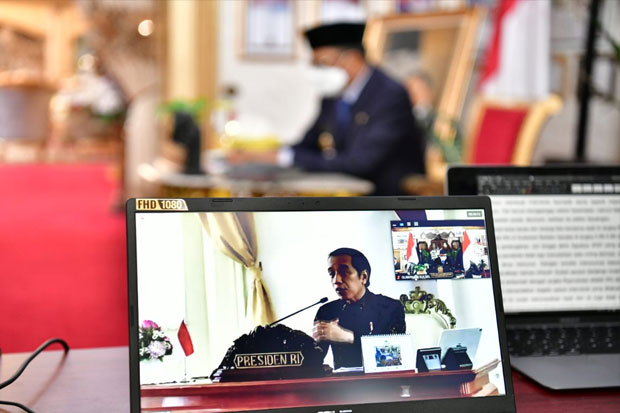 Presiden Jokowi Nilai...