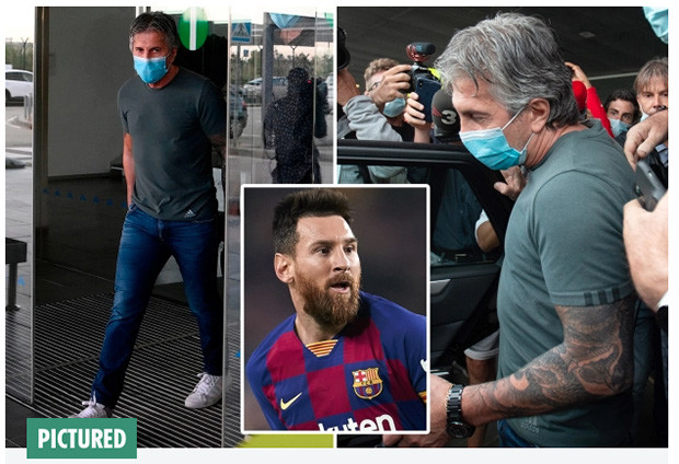 Tiba di Barcelona, Ayah...