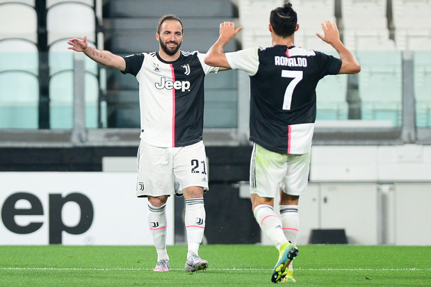 Higuain Dipastikan Tinggalkan...