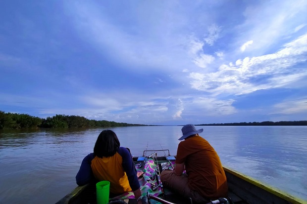 Susuri Perairan Wabup...
