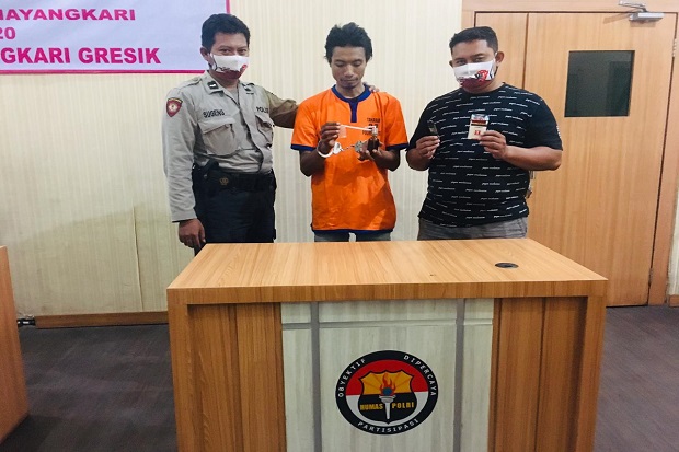 Polisi Sergap Warga...