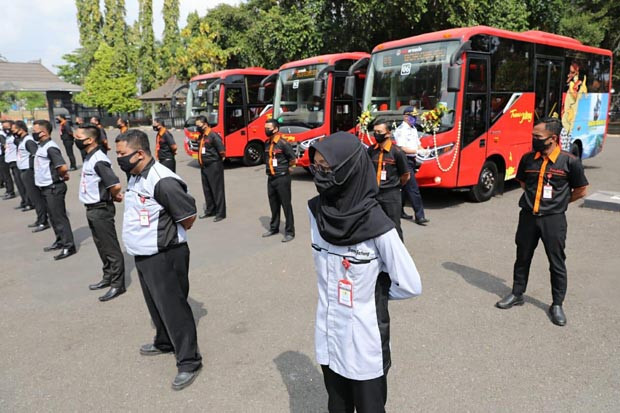Setelah Purwomanggung,...
