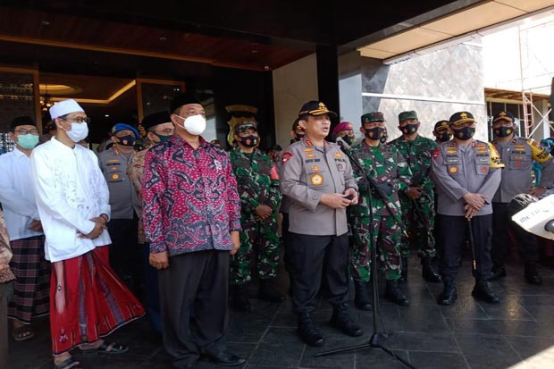 Wakapolri Imbau Masyarakat...