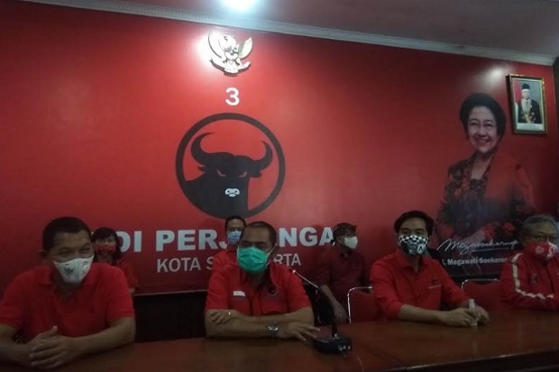 Gibran Bakal Pakai Blangkon...