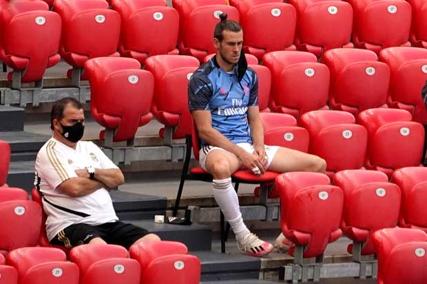 Dari Markas Timnas,...