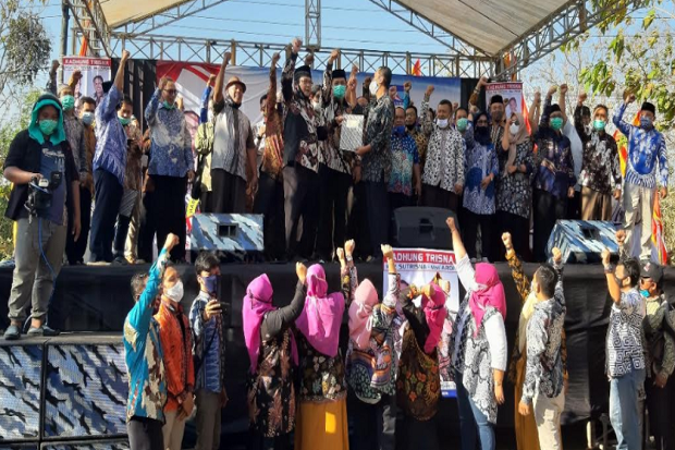 Pasangan Kadhung Trisna...
