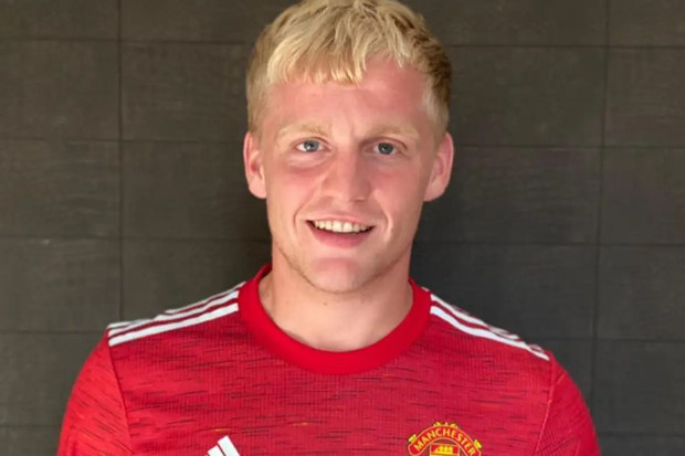 Sebelum ke Man United,...