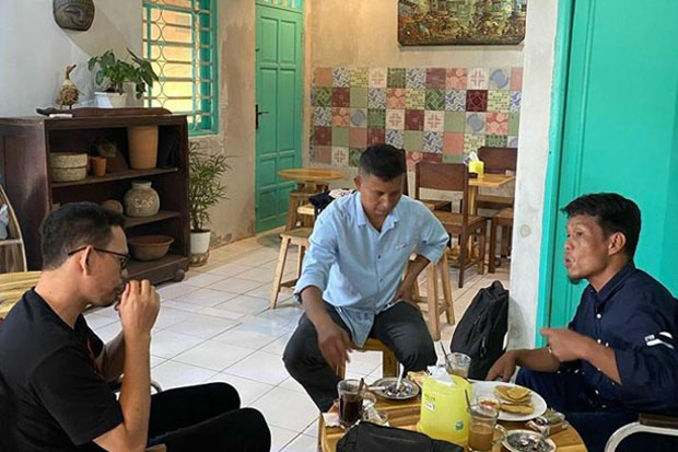 Kafe Bunga Tembok Terinspirasi...