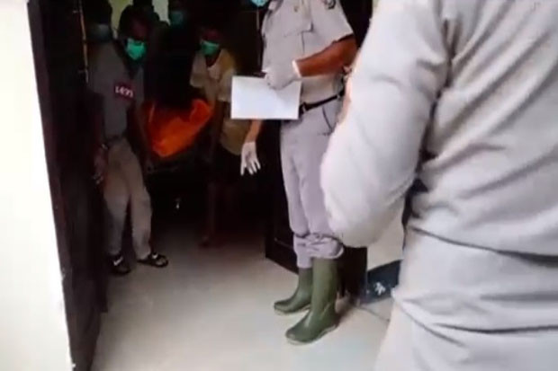 Ditinggal Istri Sepekan,...