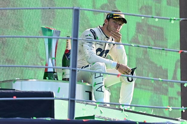 Kemenangan Emosional...