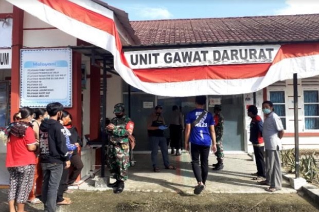 Pesta Pernikahan di...