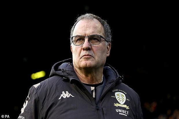 Sah, Bielsa Bertahan...