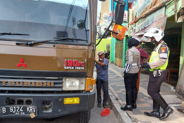 Ada Ceceran Solar, Sejumlah...