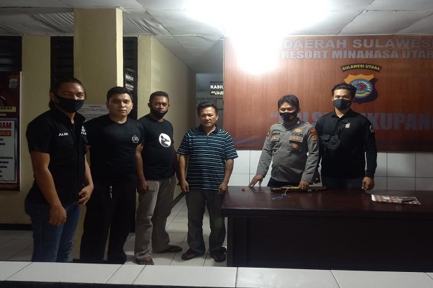 Aniaya Teman Sendiri...