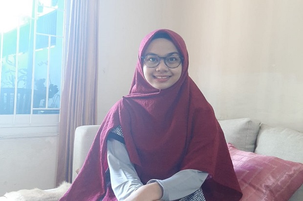 Mahasiswi Cantik Unair...