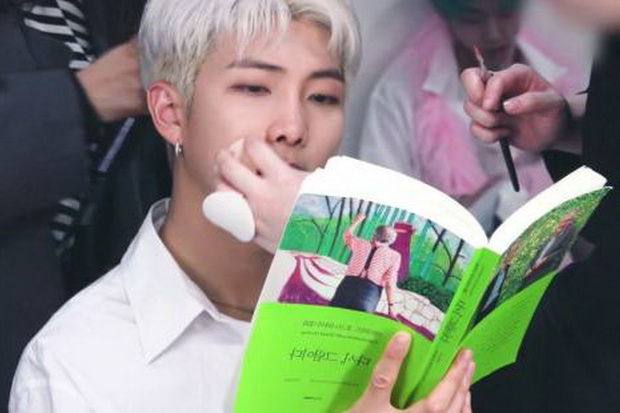 RM BTS Ultah, ARMY Galang...