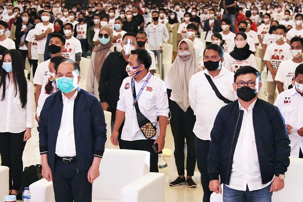 Ribuan Milenial Kumpul,...