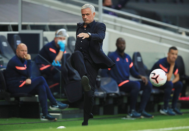 Mourinho Marah Besar...