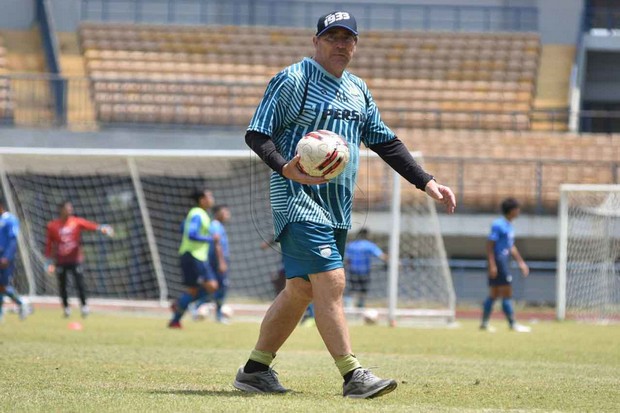 Persib Bandung Gelar...