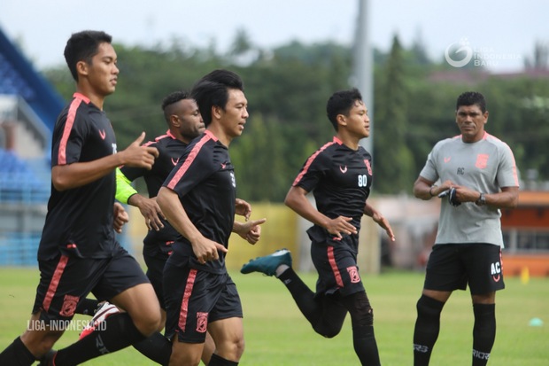 Jaga Identitas, Borneo...