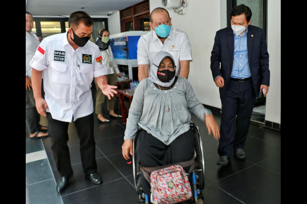 Ketua DPD Ajak Senator...
