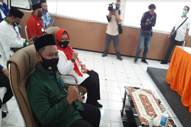 KPU Gresik Umumkan Hasil...