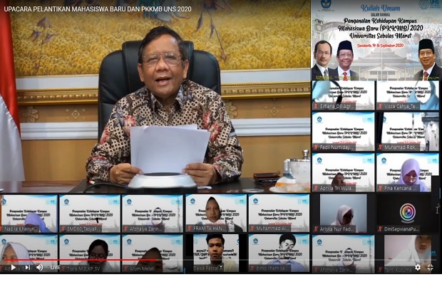 Beri Kuliah Umum Mahasiswa...