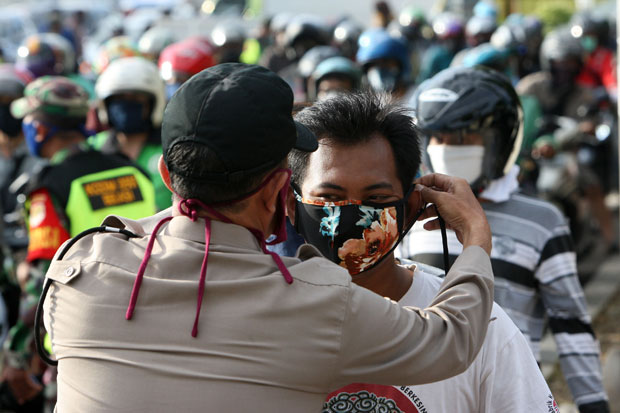 Menteri Erick Bilang,...