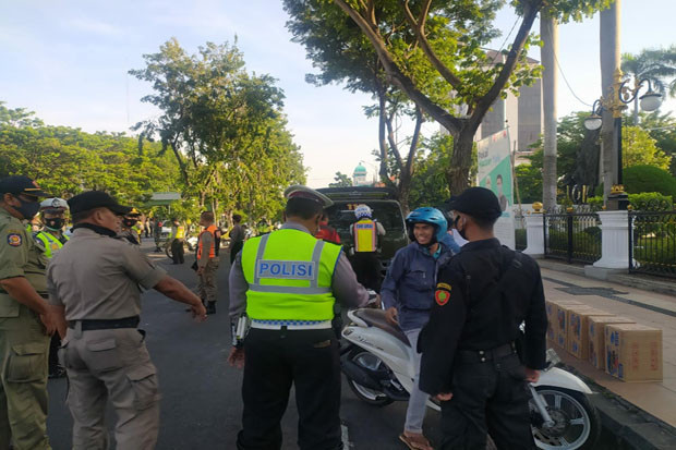 Masih Rendah Kepatuhan...