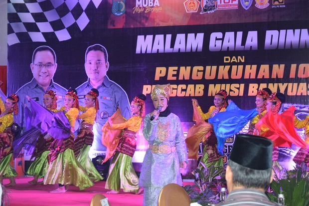 Peringati HUT ke 15,...