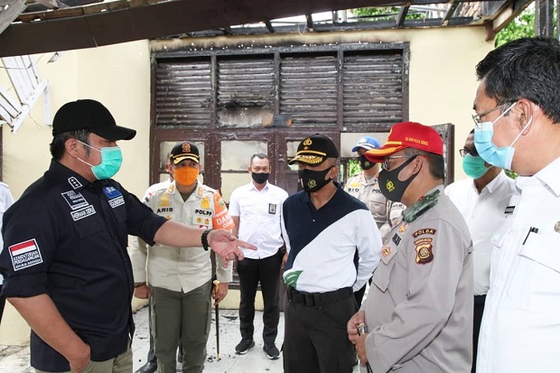 Gubernur Sumatera Selatan...