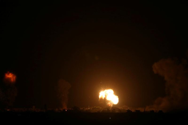 Roket Gaza dan Serangan...