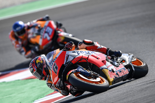 Tim Repsol Honda Suram...