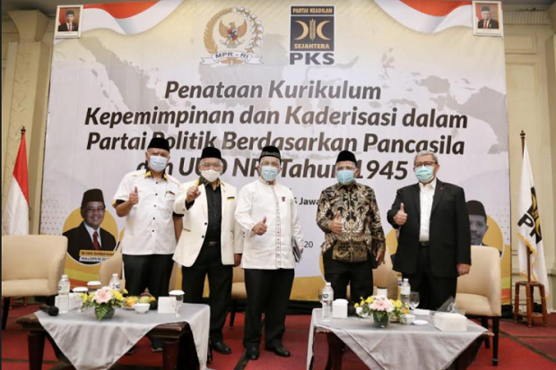 Pancasila-UUD 1945 Jadi...