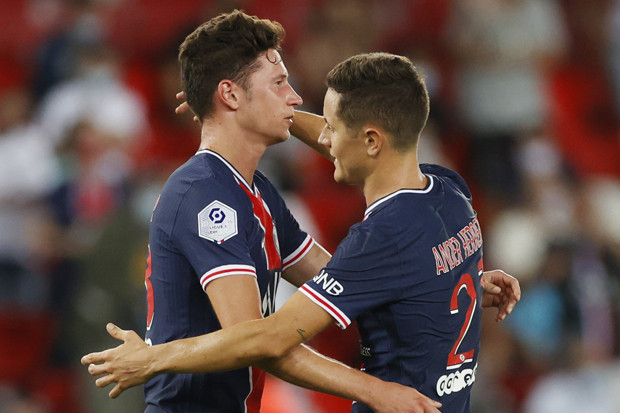 Julian Draxler Selamatkan...
