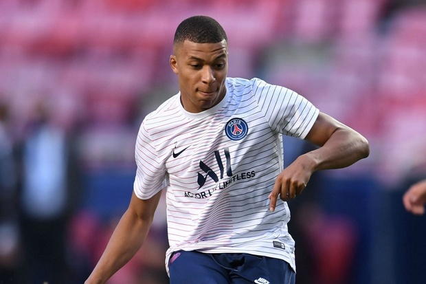 Mbappe Terus Latihan...