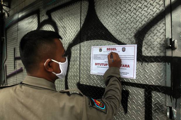 Karyawan Positif Covid-19,...
