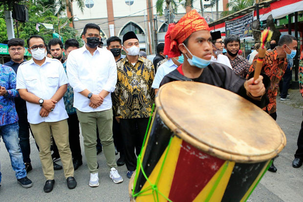 Aulia Rachman Ogah Posisi...