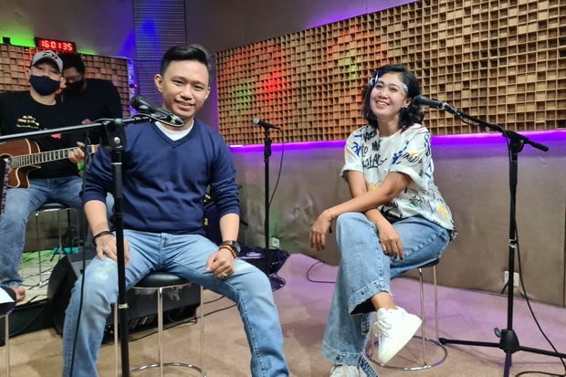 Luncurkan Keraguan,...
