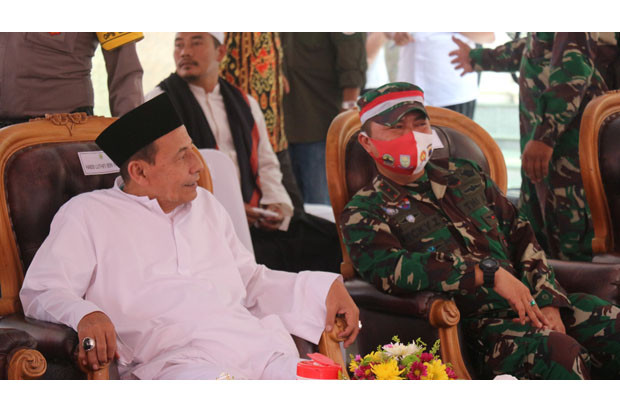 Habib Luthfi Ajak Semua...